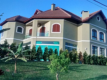 Casa em Condom�nio � Venda